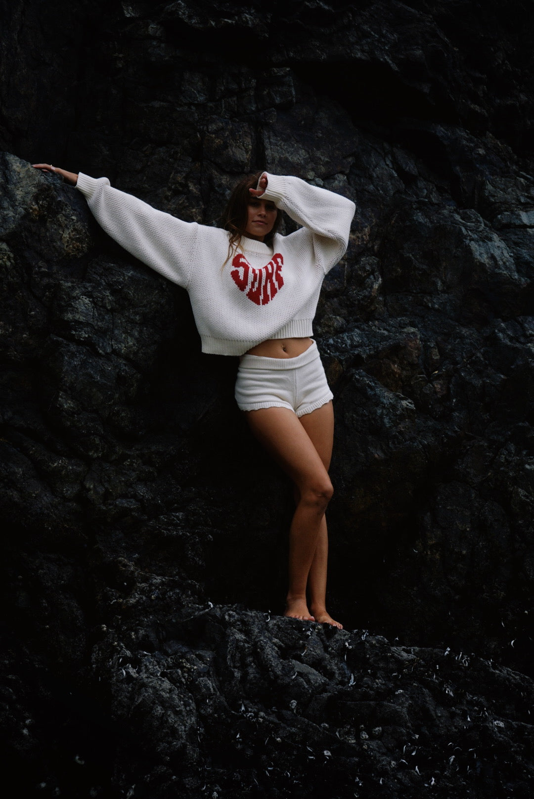 Love and waves knit