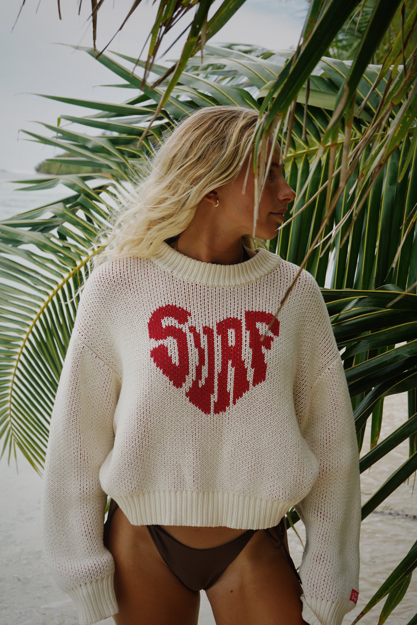 Love and waves knit