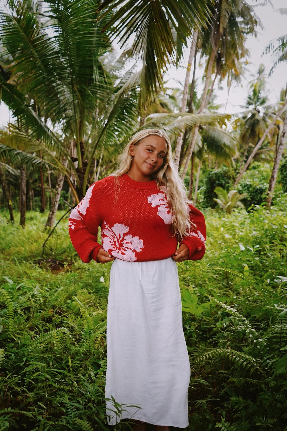 Red And Pink Hibiscus Knit