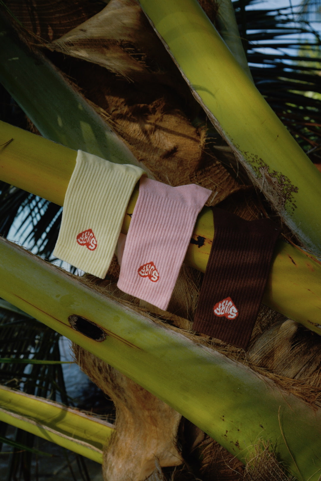 Love and Waves Socks